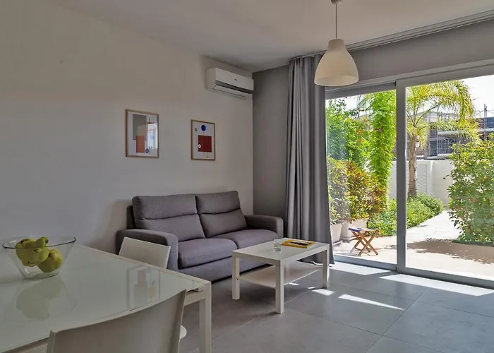 Nesea Domus Apartment Marina di Ragusa